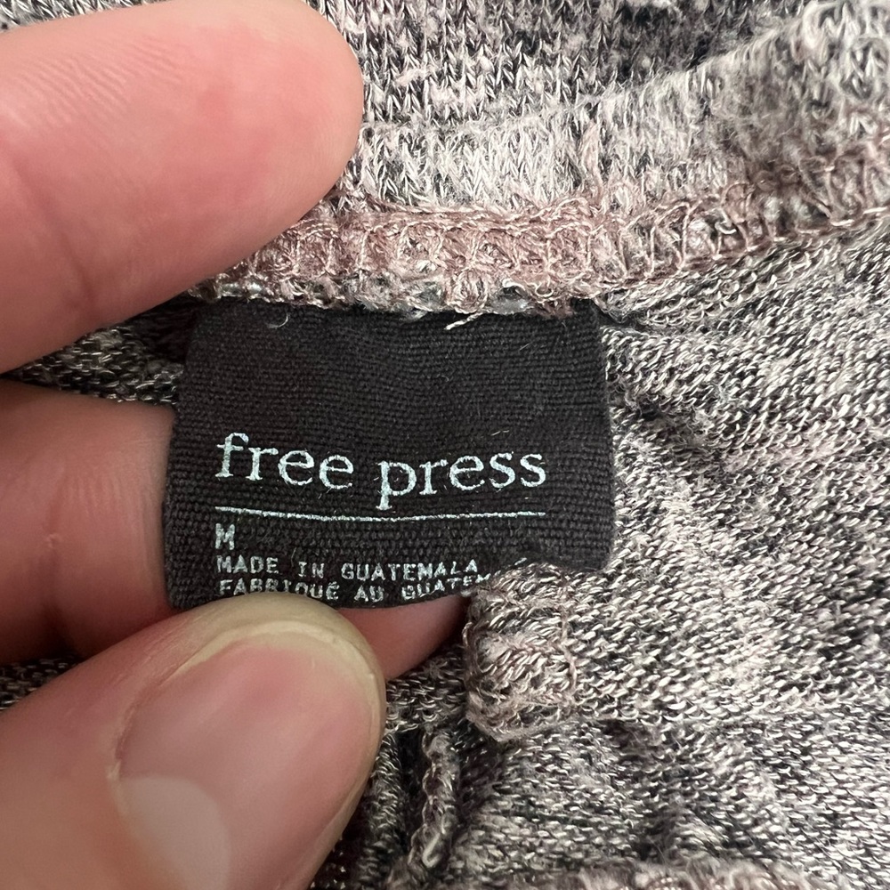 Free Press Ruffle Shorts - Picture 7 of 8